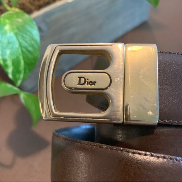 Vintage Dior Reversible Black And Brown Leather Belt. - Picture 3 of 10